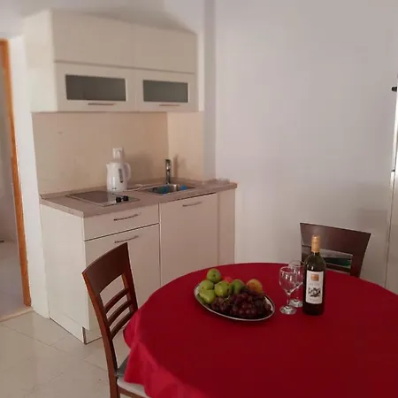 Apartman Bogut Appartement Podstrana