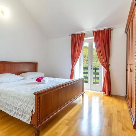 Apartman Bogut *